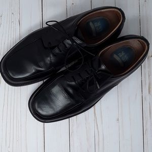 Nunn Bush Black Leather Size 12  Dress Shoe
